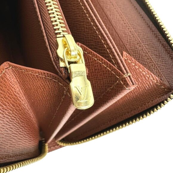 LOUIS VUITTON Brown Monogram Wallet - Picture 8 of 11